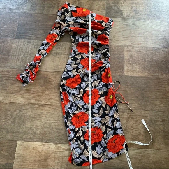 Diane Von Furstenburg single sleeve floral side tie ruched dress - Picture 4 of 9